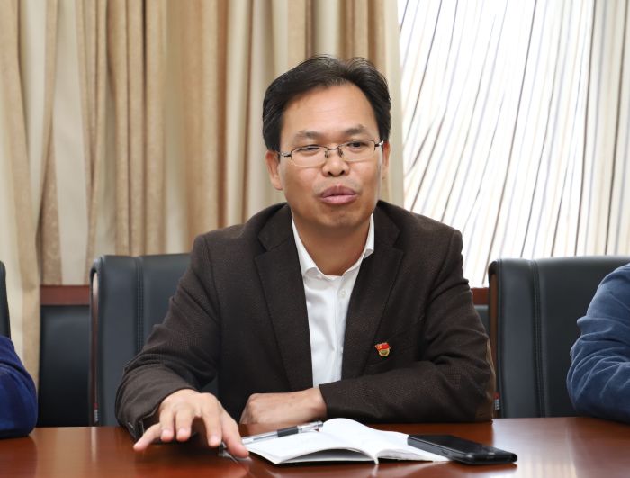 陈祖训讲话。李立云 摄1.jpg