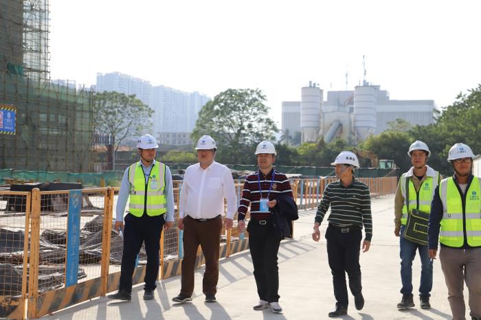 1.2查抄现场。侯健杰 摄 (4)700.JPG