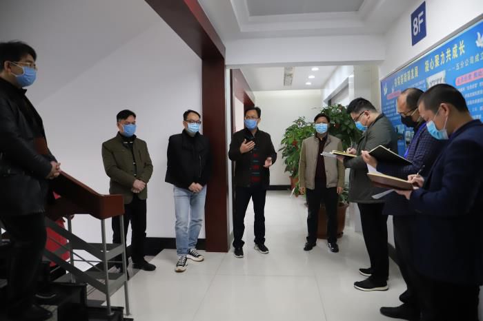 1五分公司查抄现场。杨钰 摄700.JPG