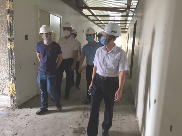 2.1现场查抄领导。熊国梁 摄700.jpg