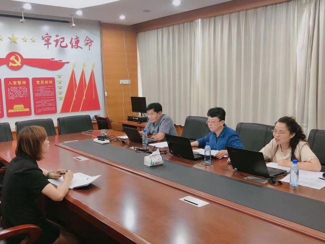 第一组答辩现场。谭龙 摄.jpg