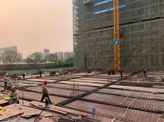 施工现场。何天天 摄（建图）.jpg