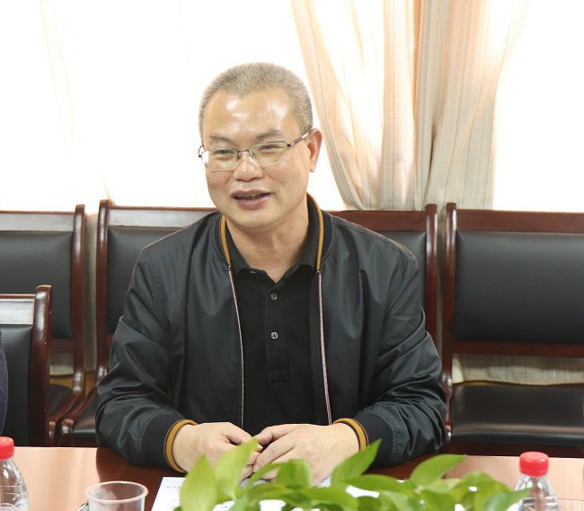 邓少新在会上作总结讲话。（建图） 周煜川 摄.jpg