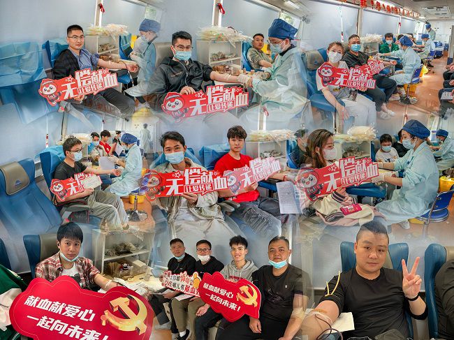 献血现场。郭奎君 摄（建图）.jpg