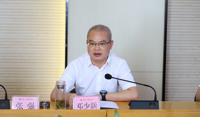 邓少新讲话。 郑诗宝 摄（建）.jpg