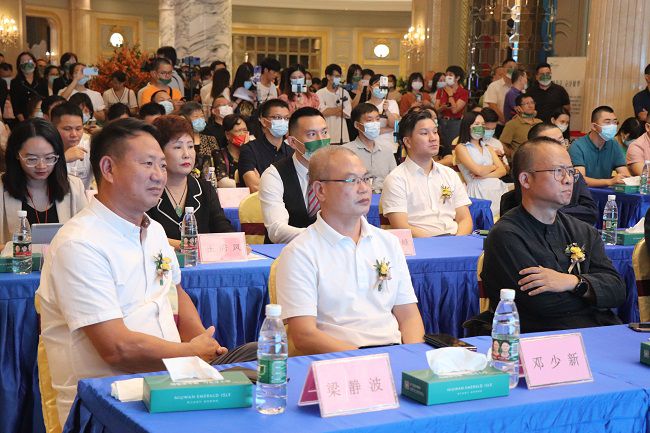 邓少新旁观项目宣传影像。周煜川 摄（建图）.jpg