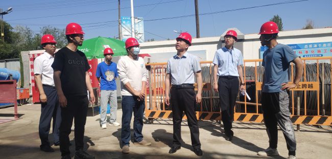 查抄现场；普鹩 摄（建图）.jpg