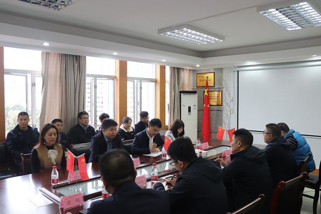 岑廷义宣贯人事任免决定。杨明皓 摄（建图）.jpg